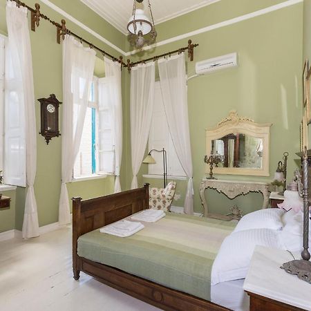 Villa Maria-Syros Ermoupoli Bagian luar foto
